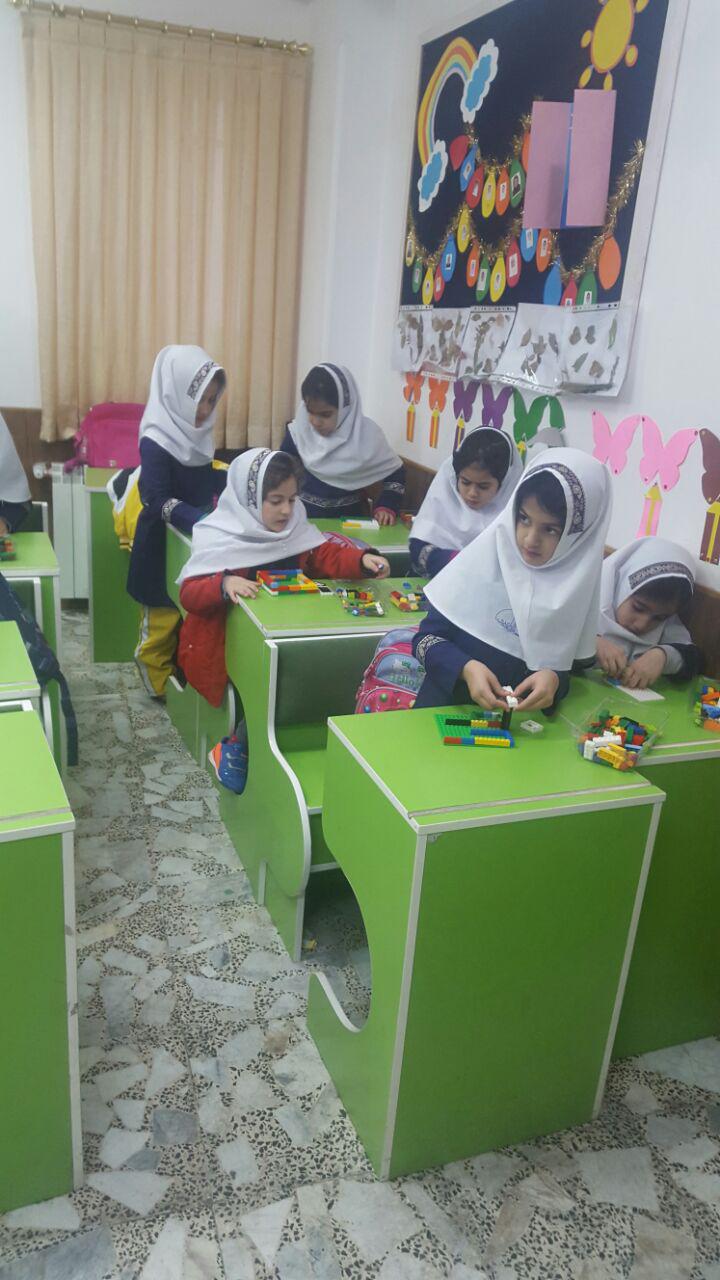 فعالیت های لگوی آموزشی دی ماه دانش آموزان باران اندیشه